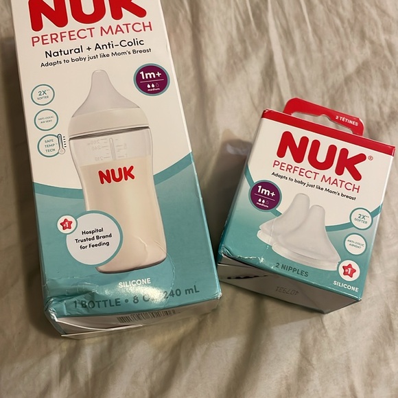NUK baby bottle with 2 extra nipples- 1 month+ - Picture 2 of 2